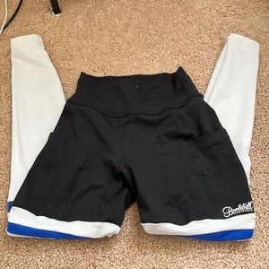 Bombshell leggings size XS